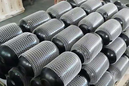 用什么方法來檢查不銹鋼囊式蓄能器膨脹壓力？